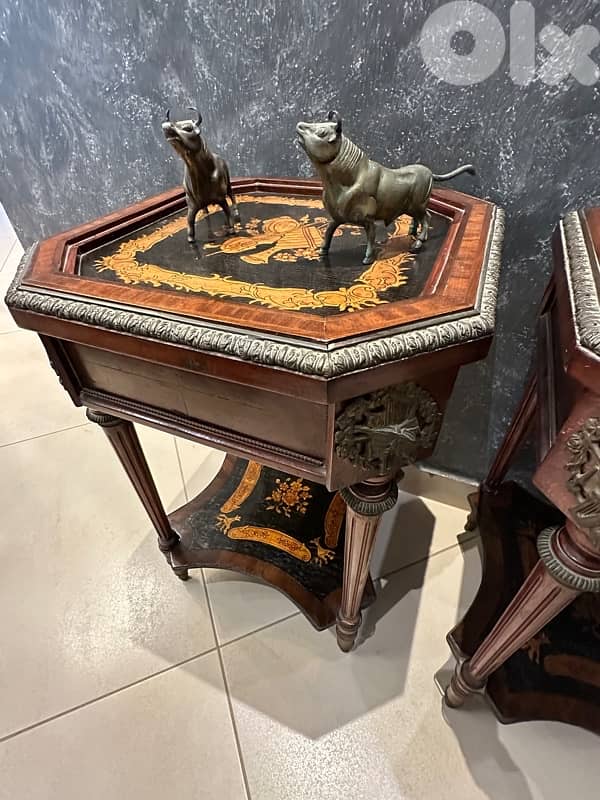 ANTICO TAVOLINO PORTAFIORI NAPOLEONE III FRANCIA XIX SECOLO. 0