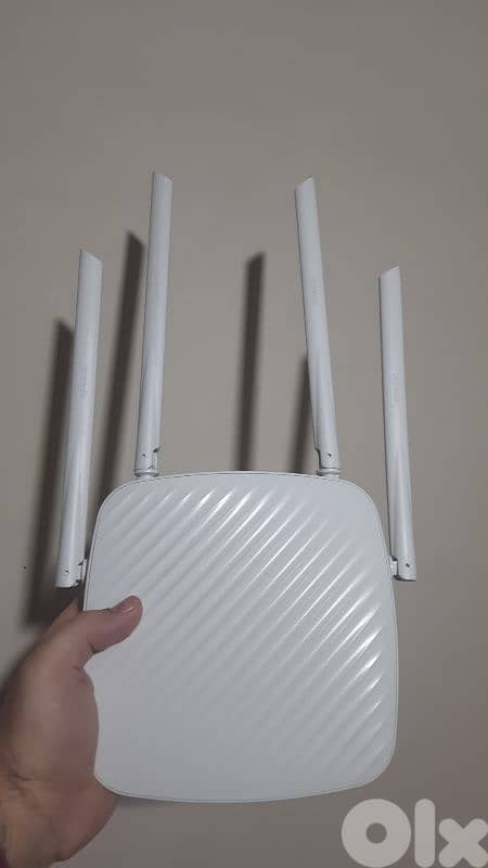 ROUTER STARTING 8$ 2