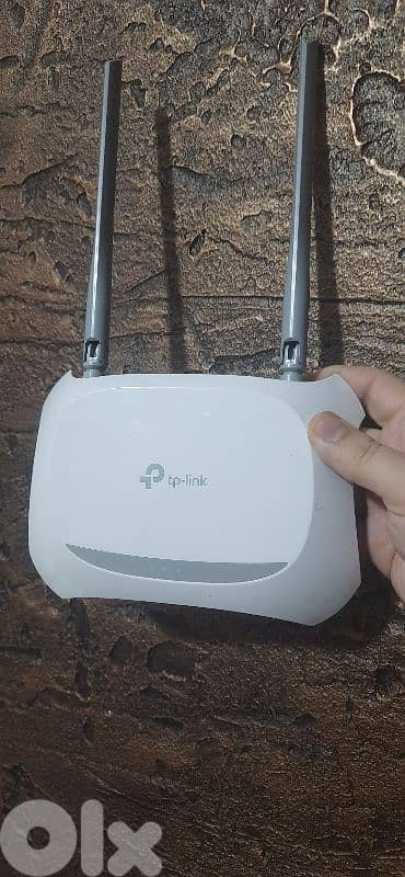 ROUTER STARTING 8$ 5