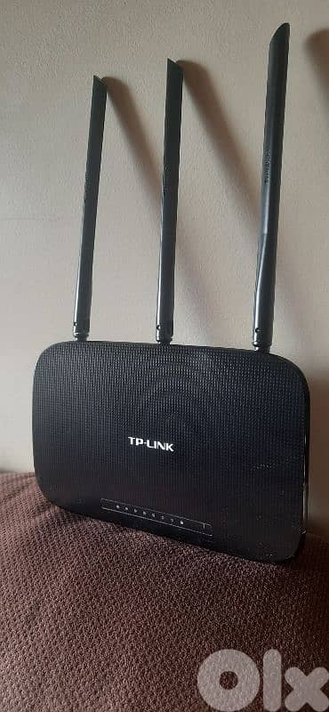 ROUTER STARTING 8$ 6