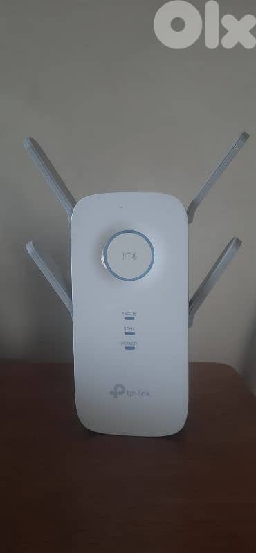 WIFI REPEATER EXTENDER