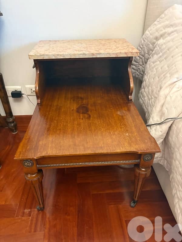 antique hairdresser with 2 bed side tables 6