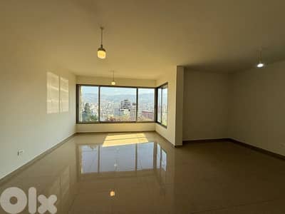 apartment for rent Achrafieh hot deal