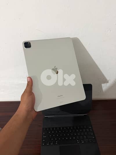 iPad Pro 12.9inch M2 (6th gen) 512Gb + Magic Keyboard