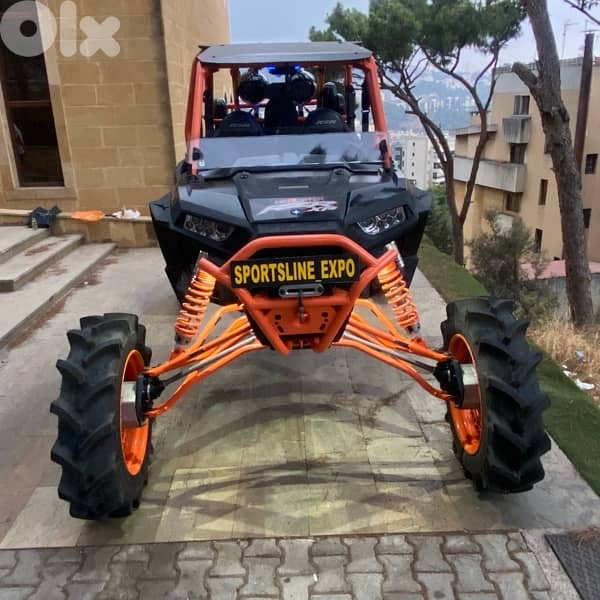 UTV Polaris RZR 1000 upgraded 2