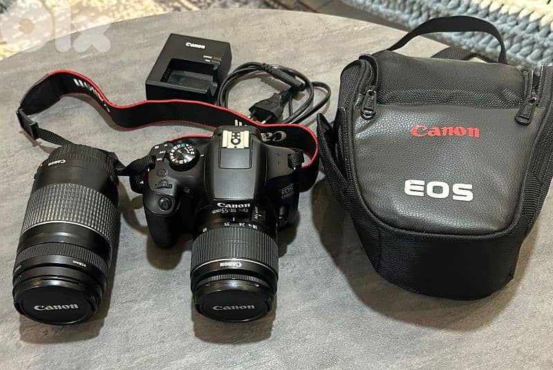 canon camera 1300D 1