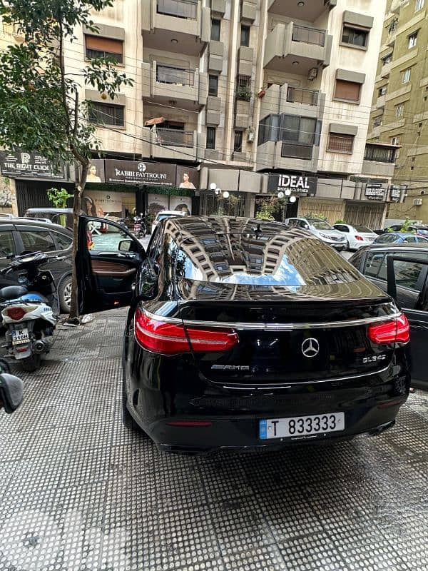 مرسيدس بنز جي ال إي - كلاس 2017 0