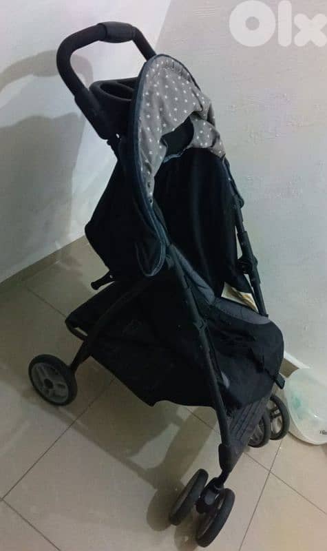 stroller 0