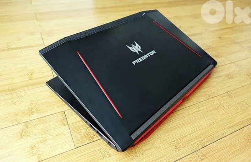 Acer predator Helios 300 Christmas sale 1
