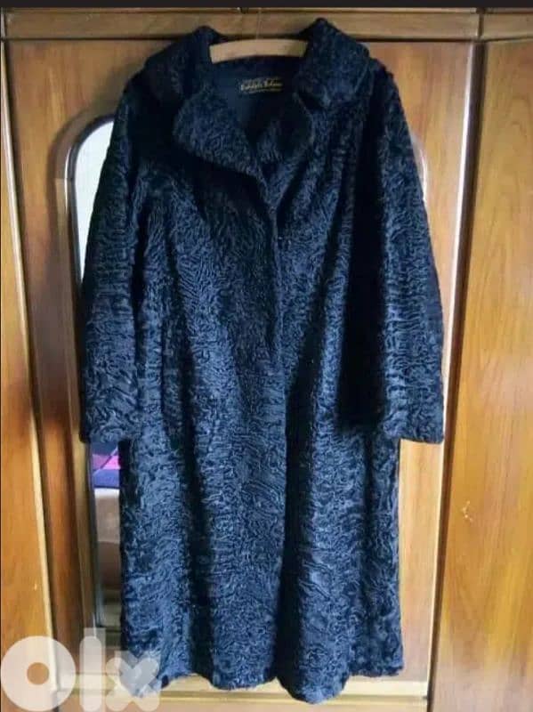 معطف فرو astakhan فرنسي أصلي 0