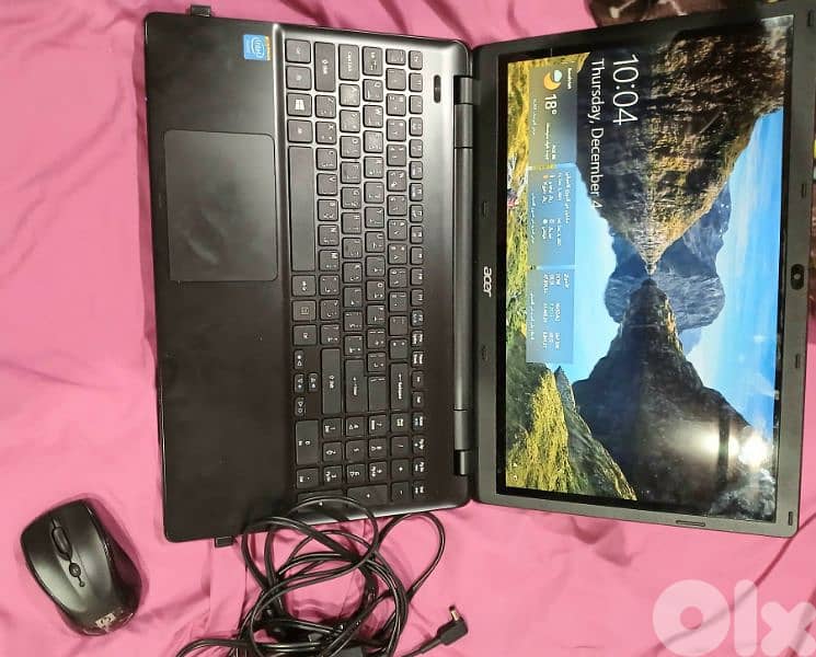 لابتوب ايسر تاتش 1