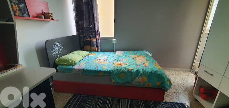 غرفة نوم ومكتبة 2