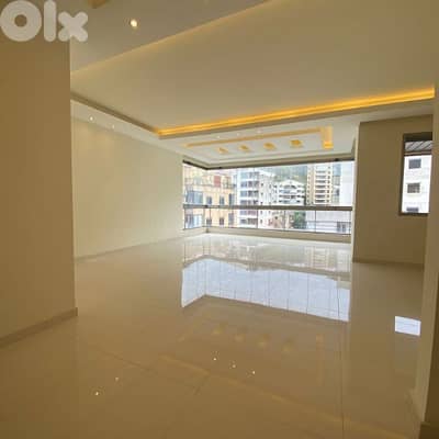 Apartment For Sale in Zalka 380000$ شقة للبيع في الزلقا