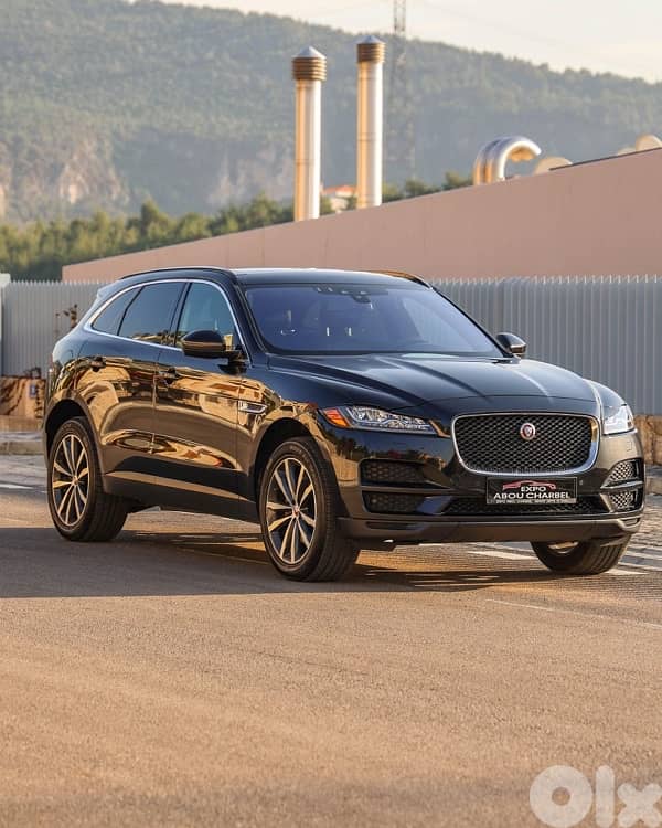 Jaguar F-Pace V6 2018 clean carfax 0