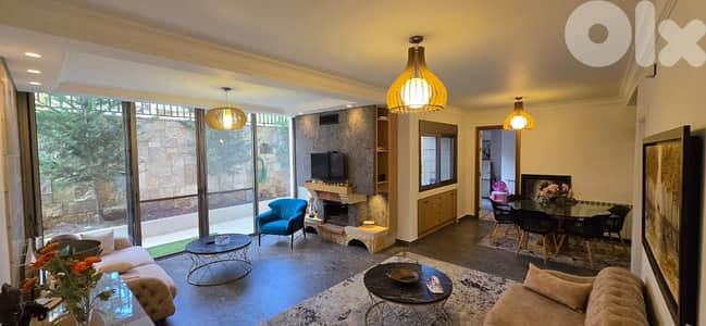 High-end Apartment for Sale in Bolonia شقة فاخرة للبيع في بولونيا