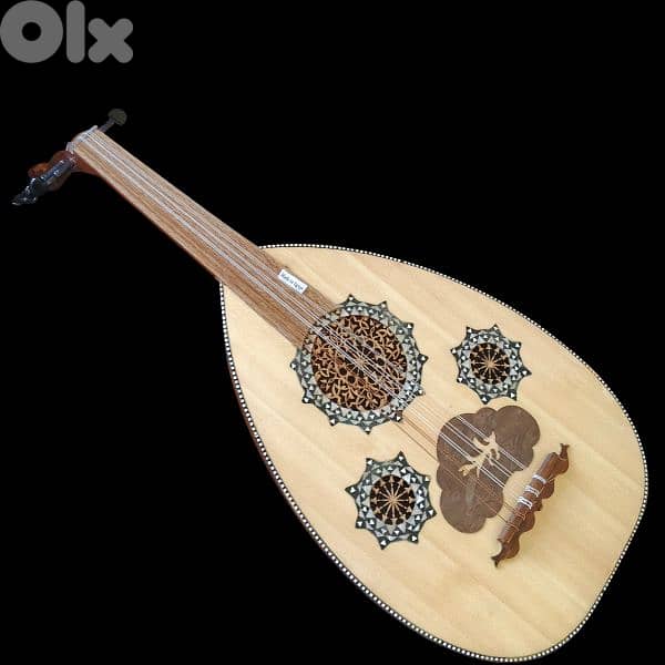 عود مصري احترافي مع شنطة وريشة هدية 0