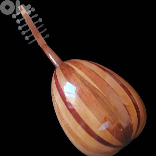 عود مصري احترافي مع شنطة وريشة هدية 1