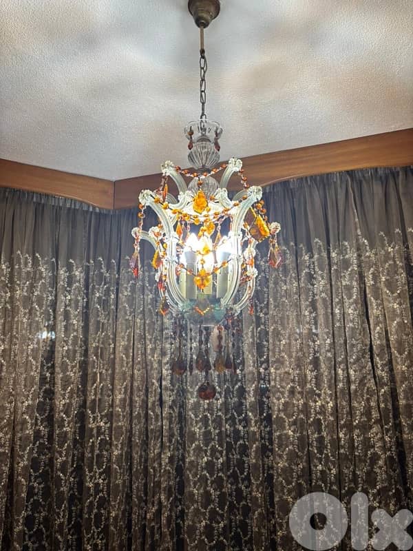 4 قطع ثريات+لومبادير 1