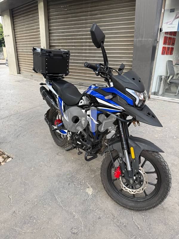 للبيع BMF2025 0