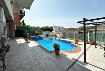Barcelona Get your residency! renovated villa + pool & garden PR-0001