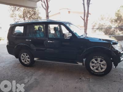 Mitsubishi Pajero 2015 2015
