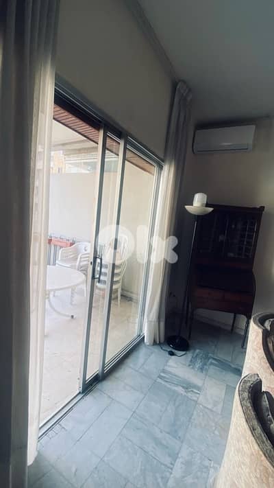 Classy apart with balcony sioufi prime location