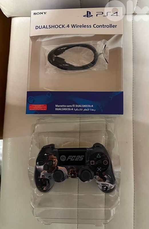 PlayStation 4 Slim 1TB Console 5