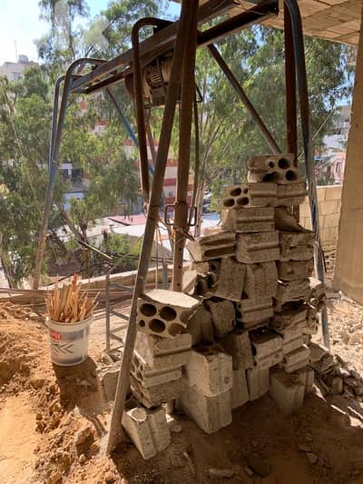 ونش بناء شبه جديد ٣ خطوط