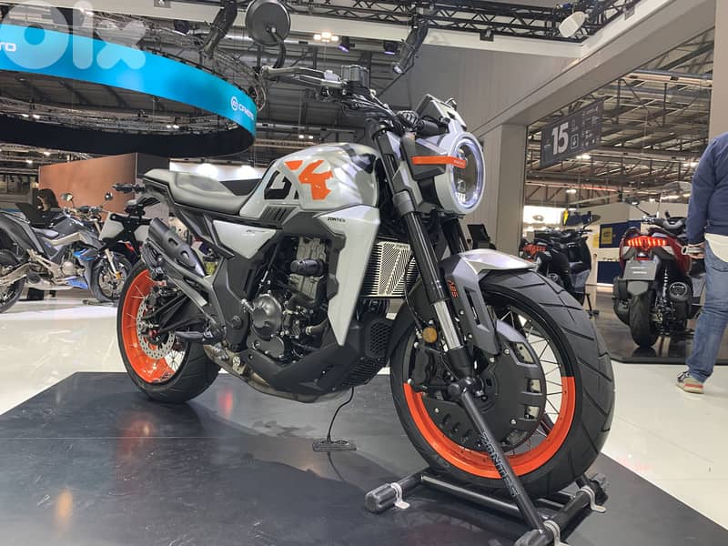 Zontes 350 GK Stylish Scrambler 0