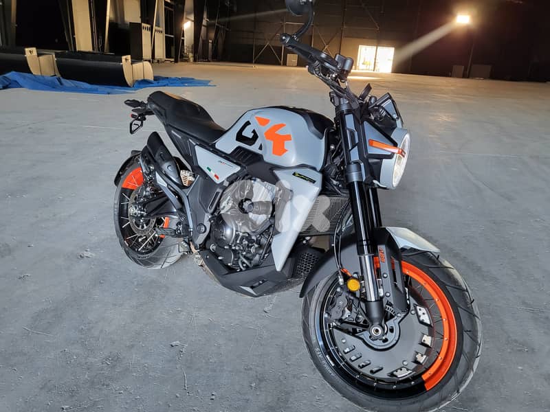 Zontes 350 GK Stylish Scrambler 4