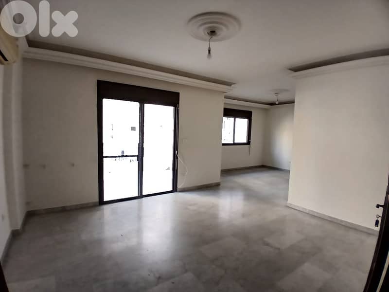 SPACIOUS APARTMENT IN ACHRAFIEH PRIME (170SQ) 3 BEDROOMS , (ACR-1018) 0