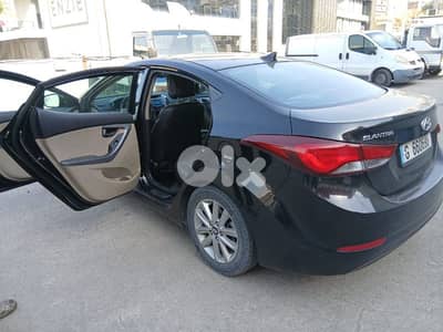 Hyundai Elantra 2014