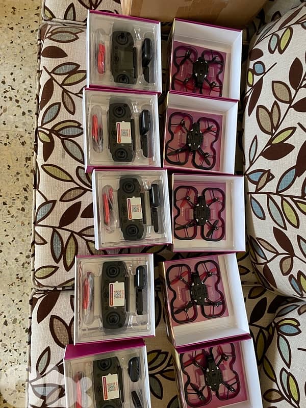 5x CoDrone EDU with Arena and balls 8