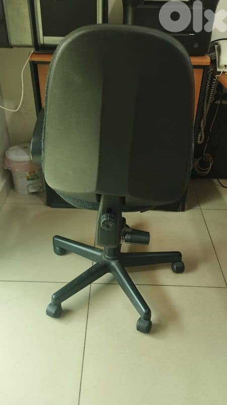 مكتب خشب ndf مع كرسي 4