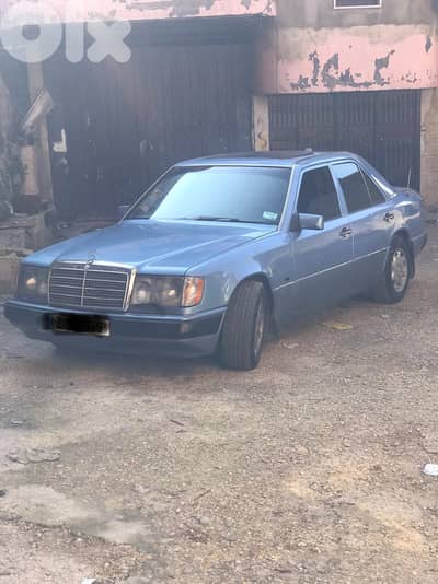 Mercedes-Benz E-Class 1990