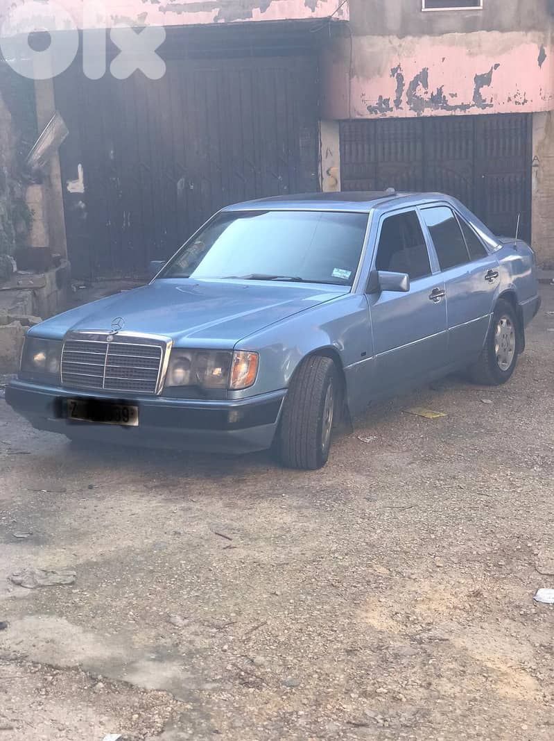 Mercedes-Benz E-Class 1990 0