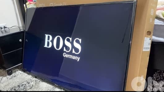 Smart TV 60" (BOSS Germany)