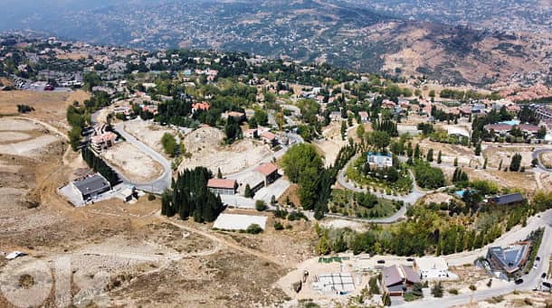 Land for sale in Kfardebian-Keserwan أرض للبيع في كفردبيان - كسروان 0