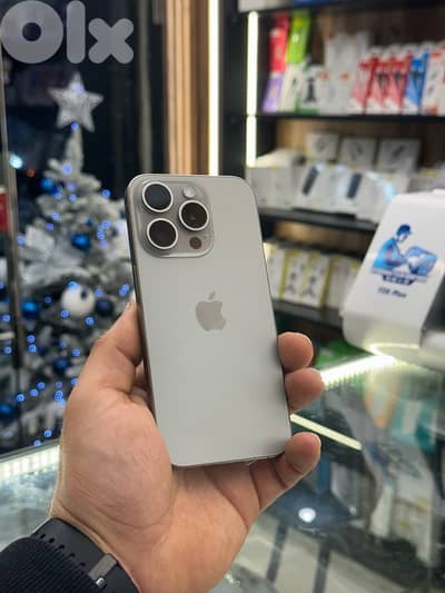 iPhone 15 Pro 256Gb battery 89%