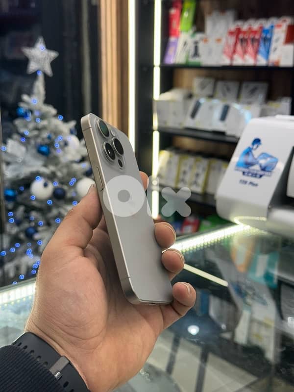 iPhone 15 Pro 256Gb battery 89% 2