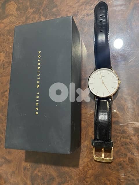 Daniel Wellington Classic Sheffield watch 0