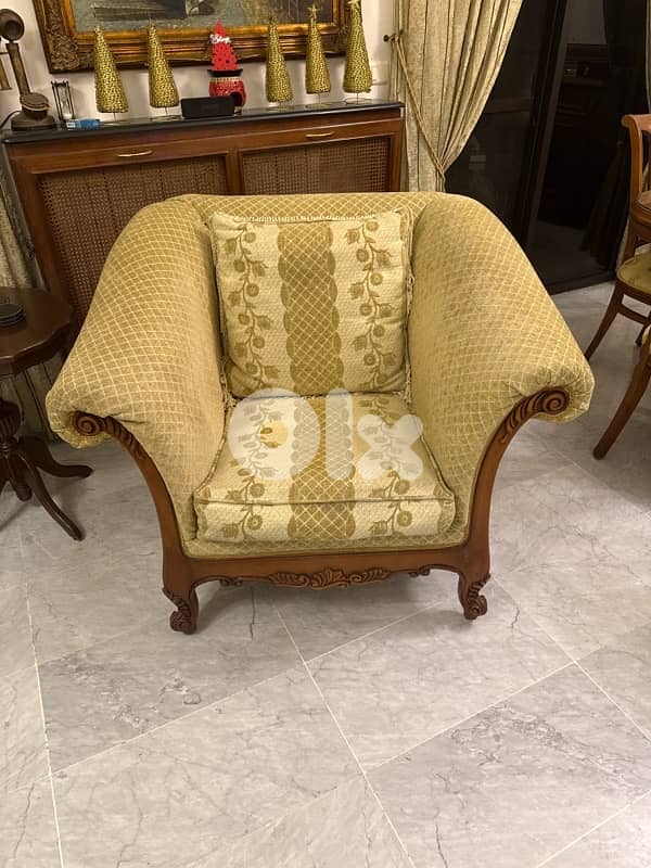 Salon wood engraved 0