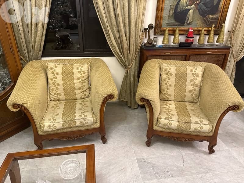 Salon wood engraved 2