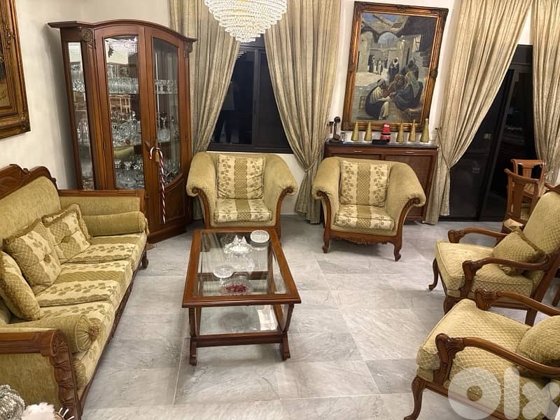 Salon wood engraved 8