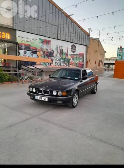 BMW 7-Series 1989