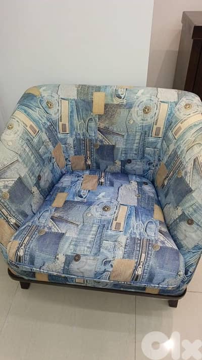 corner 4 big seats with one seat sofa