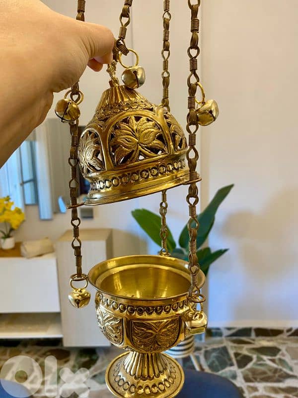 مبخرة نحاس كنيسية فخمة جدا 4