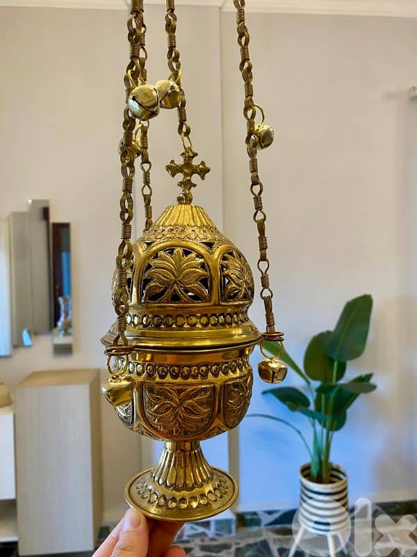 مبخرة نحاس كنيسية فخمة جدا 6