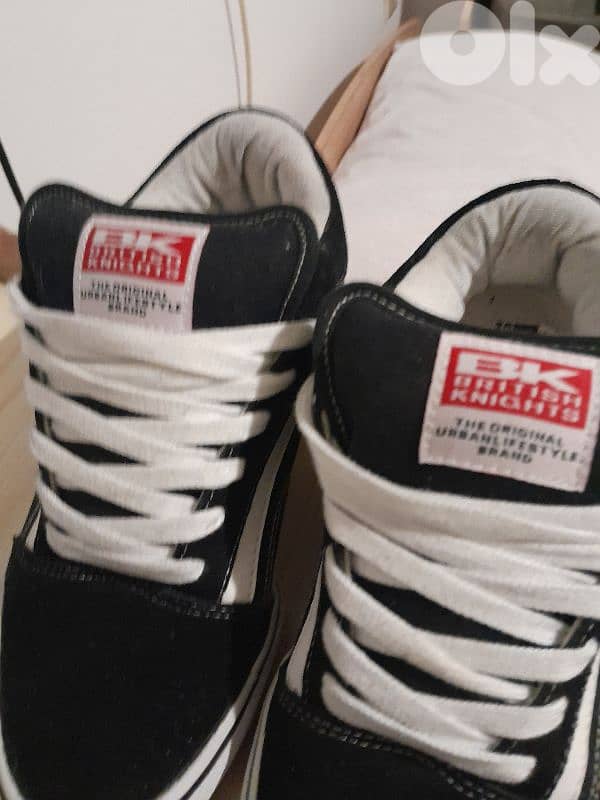 B. K sneakers from (mike sport )like new 5