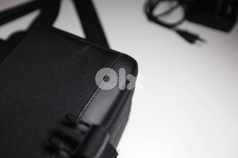 EOS M50 - EF ADAPTER - EF SPEEDBOOSTER - 4 BATTERIES - ORIGINAL BAG mo 15